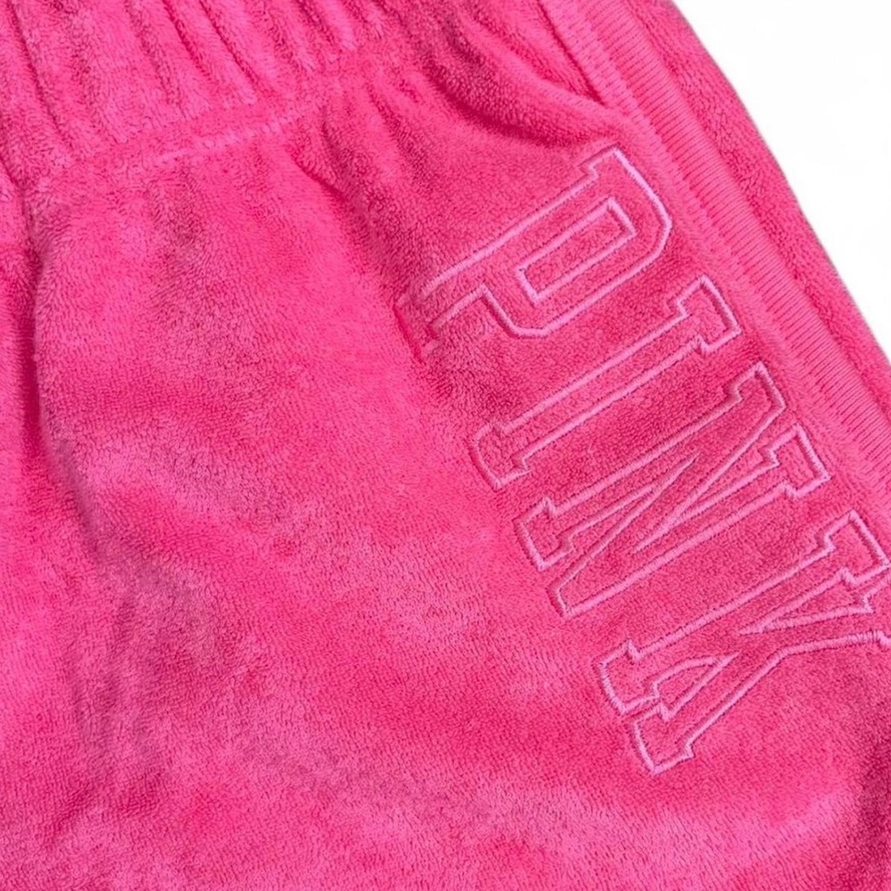 Victoria's Secret Pink Varsity Shorts XS
Athleisure Beach Active - Picture 3 of 7